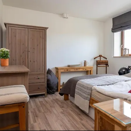 Sea Towers 27- Min 2 Noce Apartment Gdynia