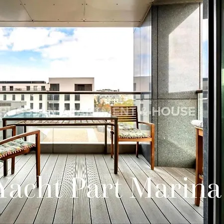 Apartmán Sea Towers Premium 27- Min 2 Noce